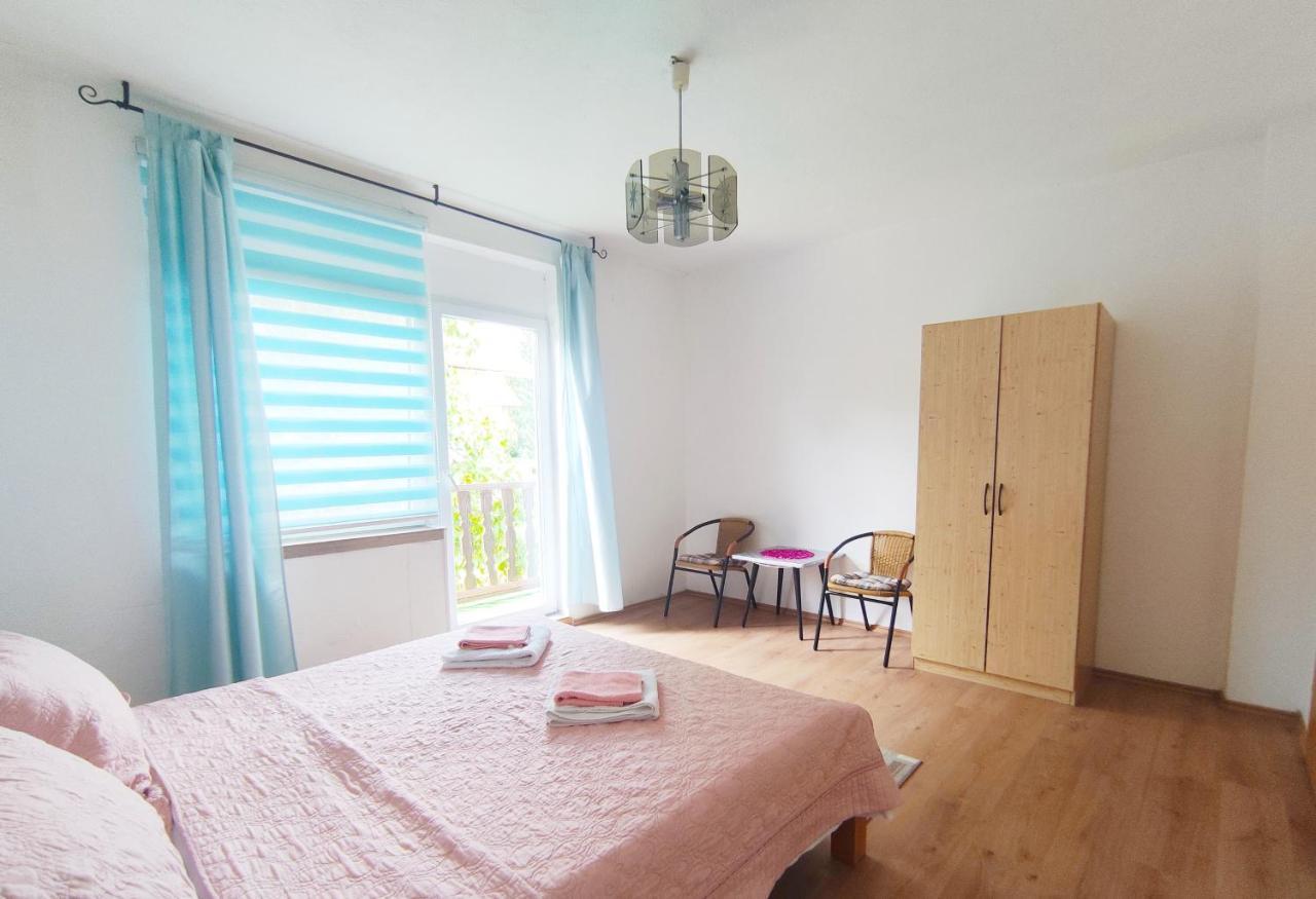 Guesthouse D&D Licko Petrovo Selo Ngoại thất bức ảnh